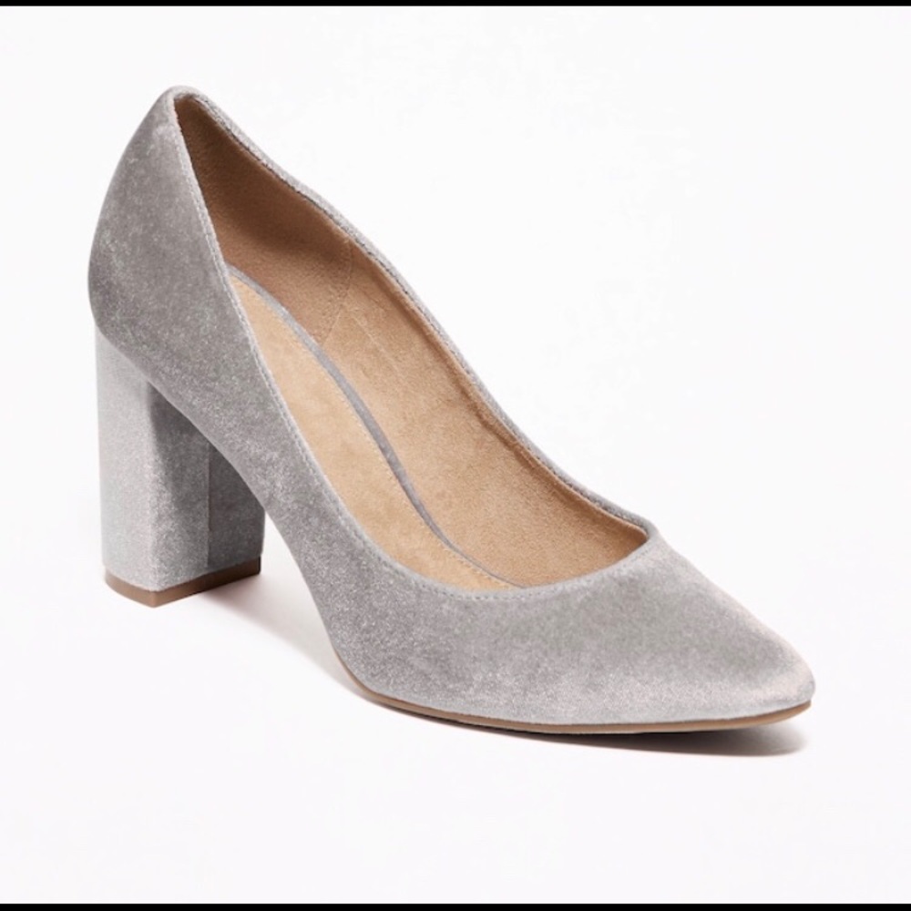 Velvet Block heel Pumps